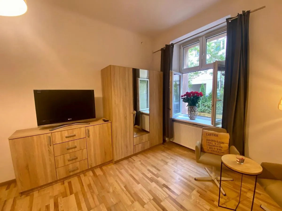 Hostel Topolove Rooms & Apartments Krakow