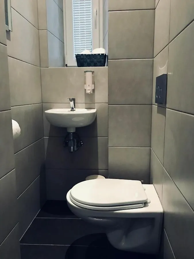 Hostel Topolove Rooms & Apartments Krakov